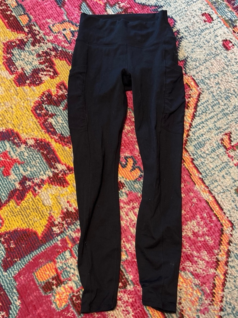 Women’s Fabletics powerhold Black High-Waist Leggings with Side Pockets